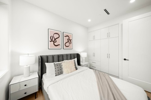 2965 Glen Drive, Vancouver, BC 