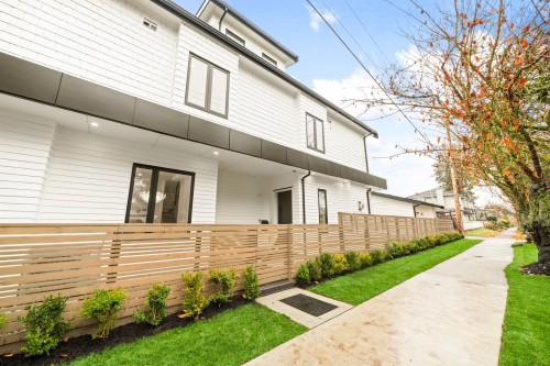 2965 Glen Drive, Vancouver, BC 