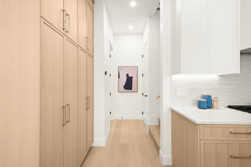 2965 Glen Drive, Vancouver, BC 