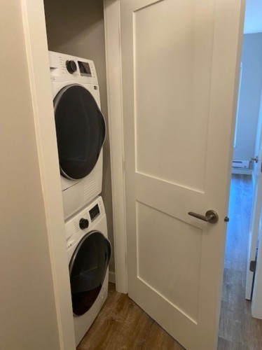 206-3008 Henry Street, Port Moody, BC 