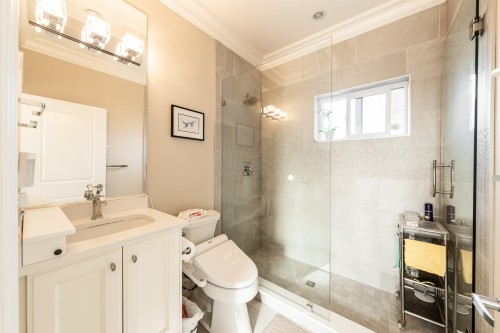 6326 Dawson Street, Burnaby, BC 