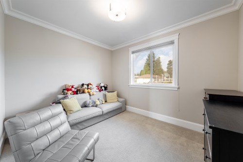 6326 Dawson Street, Burnaby, BC 