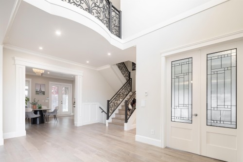 6326 Dawson Street, Burnaby, BC 