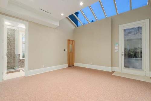 805 King Georges Way, West Vancouver, BC 