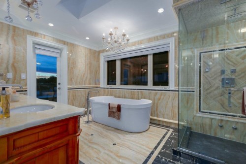 805 King Georges Way, West Vancouver, BC 