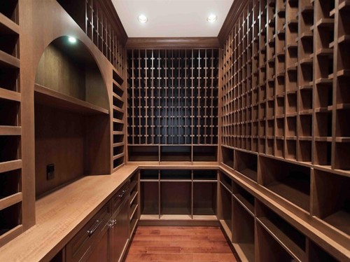 805 King Georges Way, West Vancouver, BC 