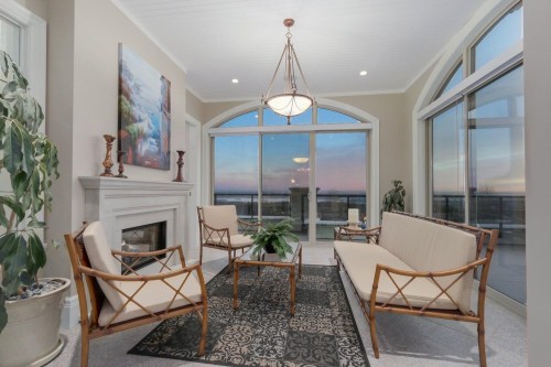 805 King Georges Way, West Vancouver, BC 