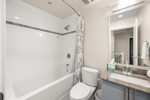 66 1St Avenue W, Vancouver, BC 