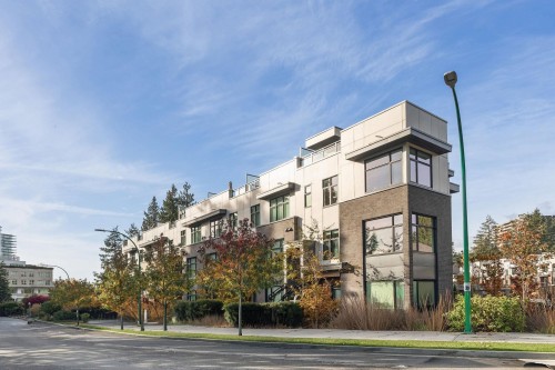 266-2035 Glenaire Drive  North Vancouver, BC V7P 1Y2