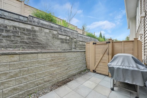 22-24108 104 Avenue, Maple Ridge, BC 