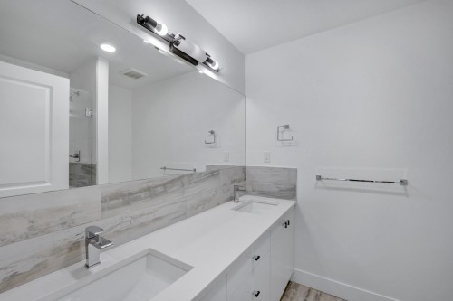 22-24108 104 Avenue, Maple Ridge, BC 