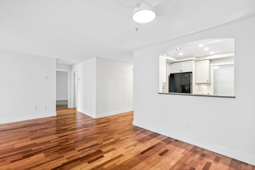 213-220 Newport Drive, Port Moody, BC 