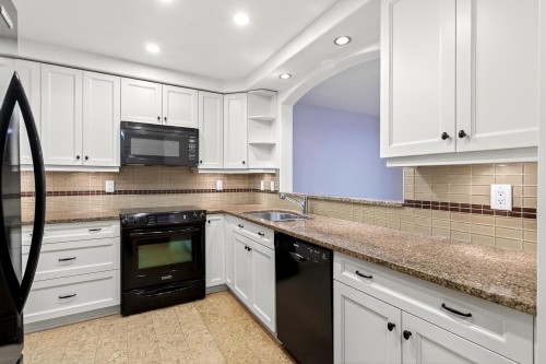 213-220 Newport Drive, Port Moody, BC 