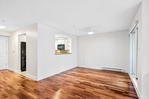 213-220 Newport Drive, Port Moody, BC 