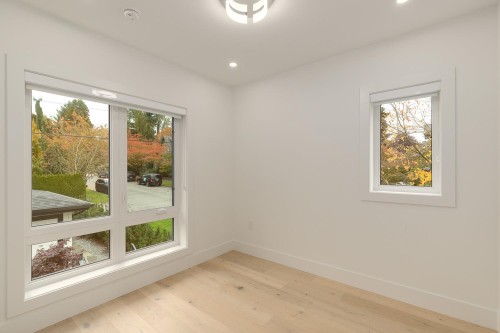 3075 Courtenay Street, Vancouver, BC 