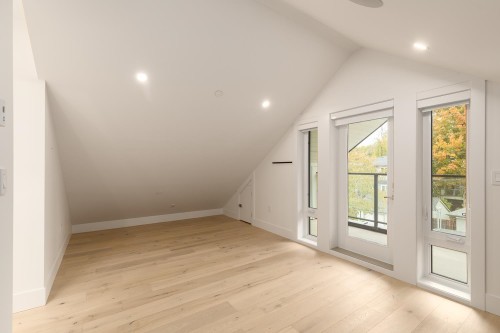 3075 Courtenay Street, Vancouver, BC 