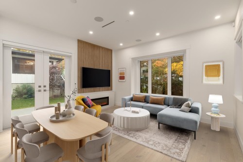 3075 Courtenay Street, Vancouver, BC 