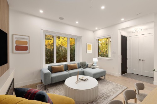 3075 Courtenay Street, Vancouver, BC 