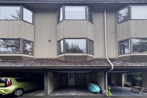 424 Crosscreek Road, West Vancouver, BC 