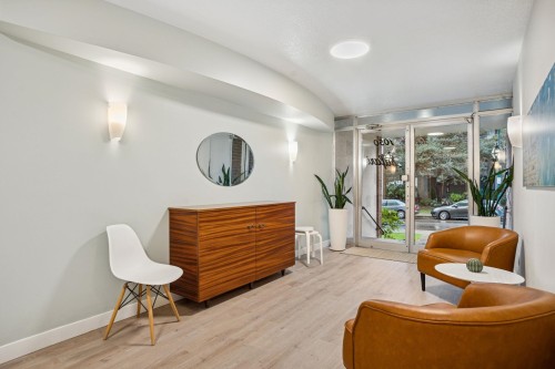 204-1050 Chilco Street, Vancouver, BC 