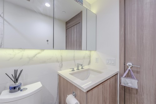 1602-4890 Lougheed Highway, Burnaby, BC 