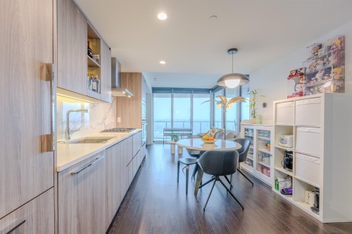 1602-4890 Lougheed Highway, Burnaby, BC 