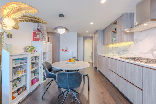 1602-4890 Lougheed Highway, Burnaby, BC 