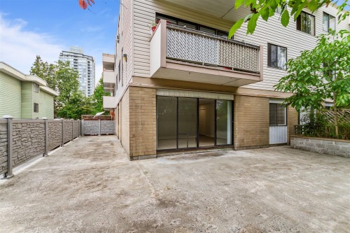 112-590 Whiting Way, Coquitlam, BC 