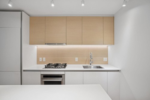 2607-908 Quayside Drive, New Westminster, BC 