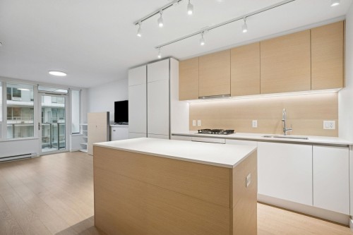 2607-908 Quayside Drive, New Westminster, BC 