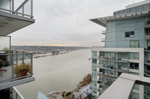 2607-908 Quayside Drive, New Westminster, BC 