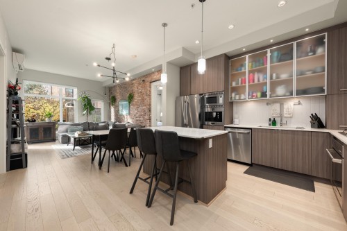 116-262 Salter Street, New Westminster, BC 