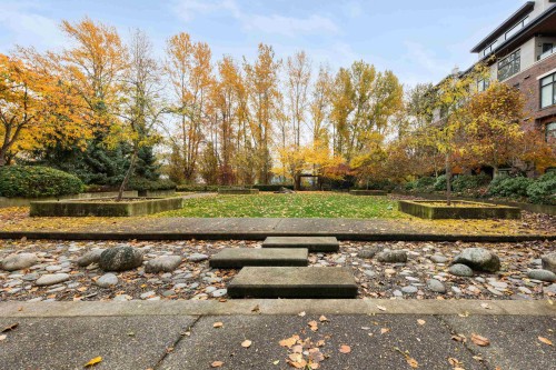 116-262 Salter Street, New Westminster, BC 