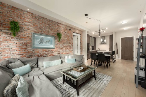 116-262 Salter Street, New Westminster, BC 