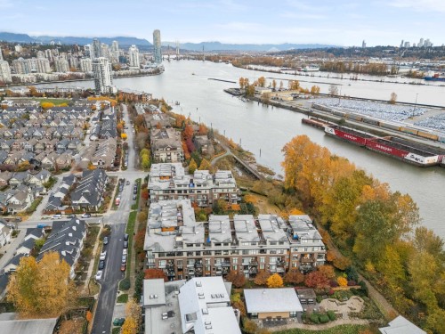 116-262 Salter Street, New Westminster, BC 