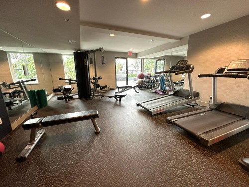 327-1588 E Hastings St, Vancouver, BC 