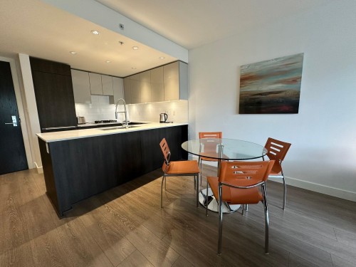 327-1588 E Hastings St, Vancouver, BC 