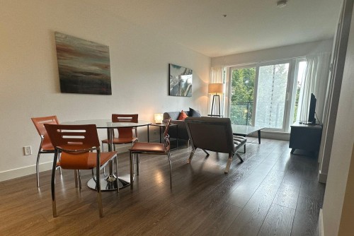 327-1588 E Hastings St, Vancouver, BC 