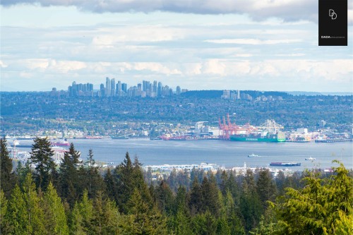 705 St. Andrews Road, West Vancouver, BC 