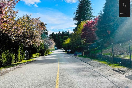 705 St. Andrews Road, West Vancouver, BC 