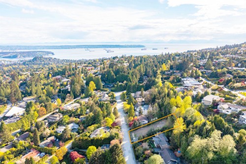 705 St. Andrews Road, West Vancouver, BC 