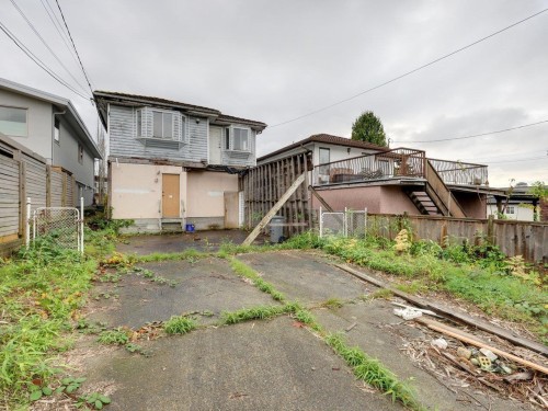 311 38Th Avenue E, Vancouver, BC 