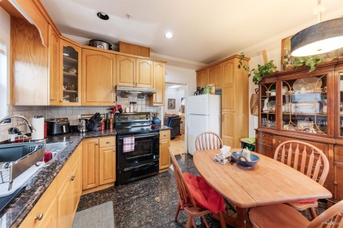 5093 Highgate Street, Vancouver, BC 