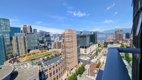 3301-233 Robson Street, Vancouver, BC 