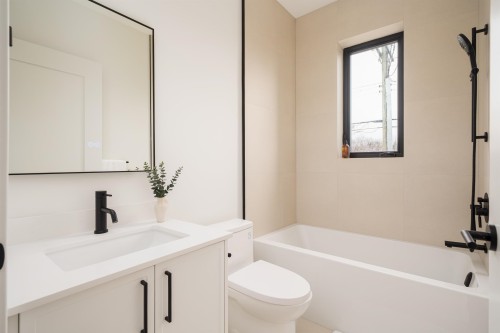 8088 Laurel Street, Vancouver, BC 