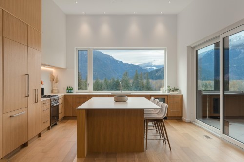 1780 Pinewood Drive, Pemberton, BC 
