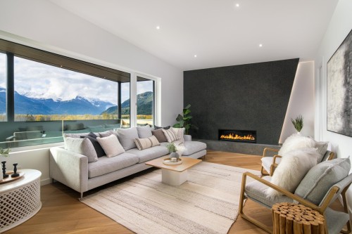 1780 Pinewood Drive, Pemberton, BC 