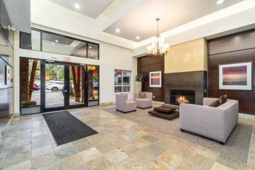 405-3110 Dayanee Springs Boulevard, Coquitlam, BC 