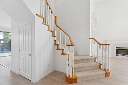 1239 Thames Close, Port Coquitlam, BC 