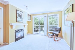 355-1100 29th Street E North Vancouver, BC V7K 3E4